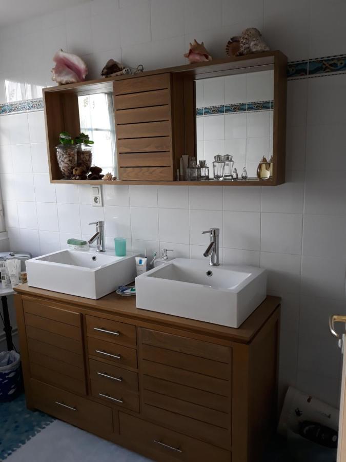 Chambre Dans Villa Gouesnou Ngoại thất bức ảnh